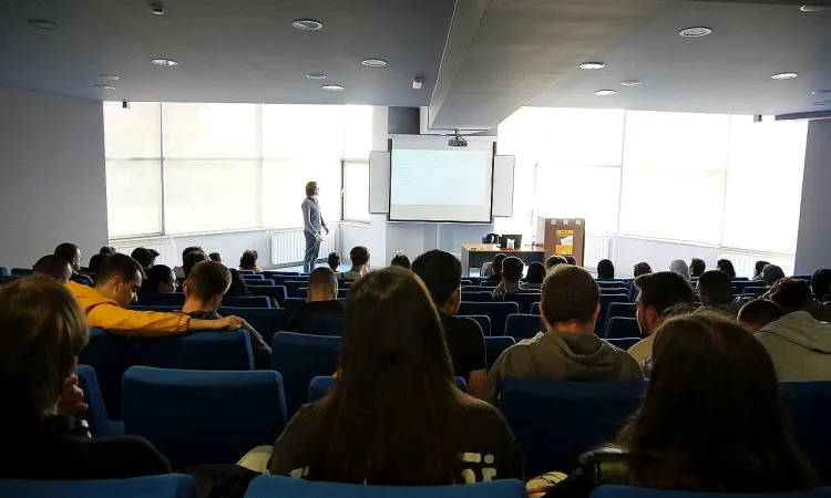 Exploring the Future: Inside IUS's Open Day for IT Programs